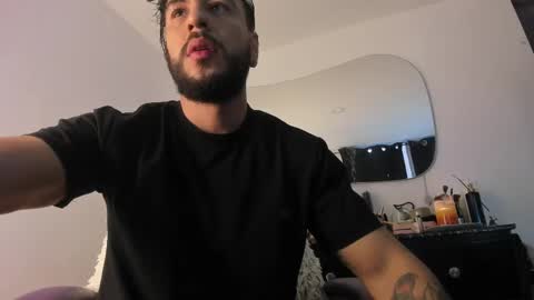 Snapshot of drake_jackson11 chatting on 4, 3, 2025 drake jackson11 online show from 4, 3, 2025