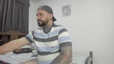 Snapshot of drake_white1 chatting on 8, 3, 2025 drake whitee Independent Model online show from 8, 3, 2025