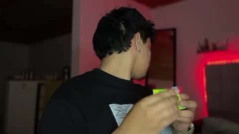 Snapshot of drakenn_ chatting on 19, 2, 2026 drakeeee online show from 19, 2, 2026