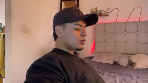 Snapshot of drakenn_ chatting on 30, 3, 2026 drakeeee online show from 30, 3, 2026