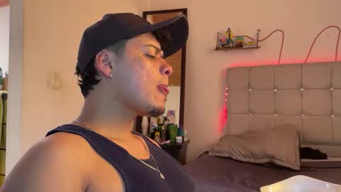 Snapshot of drakenn_ chatting on 1, 4, 2026 drakeeee online show from 1, 4, 2026