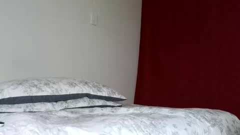 Snapshot of drakesonxx chatting on 22, 4, 2026 Andrs Independent Model online show from 22, 4, 2026