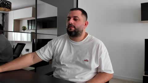 Draven A online show from 27, 1, 2025