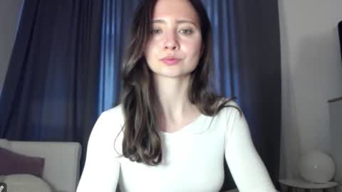 Nicole online show from 9, 3, 2026