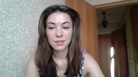 Snapshot of dream_petal_ chatting on 6, 4, 2026 dream_petal_ online show from 6, 4, 2026
