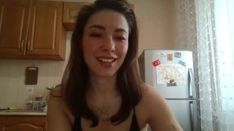 Snapshot of dream_petal_ chatting on 25, 4, 2026 dream_petal_ online show from 25, 4, 2026