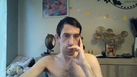 Snapshot of dreamguy38 chatting on 25, 2, 2025 dreamguy38 online show from 25, 2, 2025