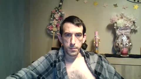 Snapshot of dreamguy38 chatting on 18, 11, 2025 dreamguy38 online show from 18, 11, 2025