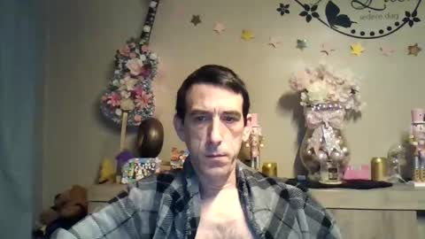 Snapshot of dreamguy38 chatting on 30, 11, 2025 dreamguy38 online show from 30, 11, 2025