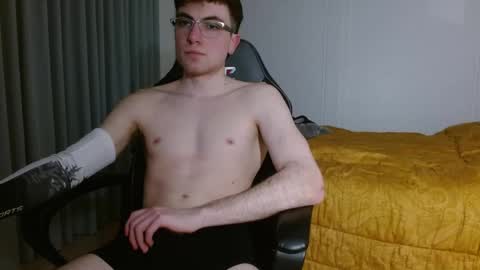 Snapshot of dreammicok chatting on 4, 4, 2026 DreamBoy online show from 4, 4, 2026
