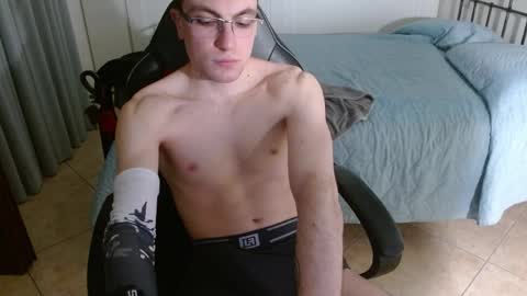 Snapshot of dreammicok chatting on 7, 5, 2026 DreamBoy online show from 7, 5, 2026