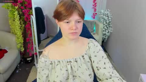 Snapshot of dreammyluna chatting on 5, 10, 2025 Luna online show from 5, 10, 2025