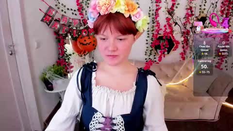Snapshot of dreammyluna chatting on 21, 10, 2025 Luna online show from 21, 10, 2025