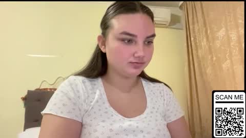 Mila online show from 21, 11, 2025