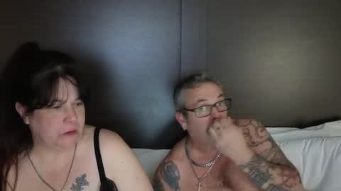 Snapshot of dreamycouple01 chatting on 9, 5, 2026 DreamyCouple01 online show from 9, 5, 2026