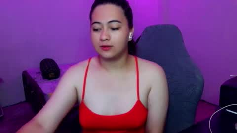 Snapshot of dreamycreamyst chatting on 24, 4, 2026 dreamycreamyst online show from 24, 4, 2026