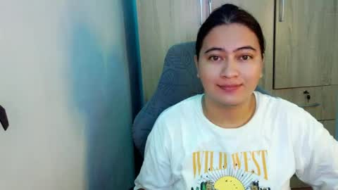 Snapshot of dreamycreamyst chatting on 28, 6, 2026 dreamycreamyst online show from 28, 6, 2026