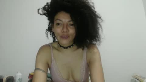DreamyLatina online show from 29, 5, 2026