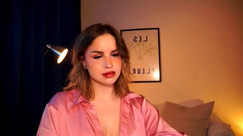 Snapshot of dreamysirens chatting on 14, 3, 2026 MISS B online show from 14, 3, 2026