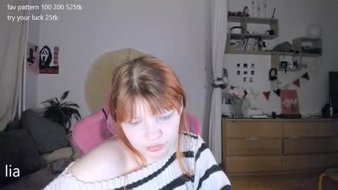 Snapshot of dreamysoul chatting on 2, 3, 2026 my name is Lia online show from 2, 3, 2026