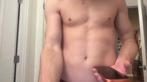 Snapshot of drewmackin05 chatting on 8, 11, 2025 drewmackin05 online show from 8, 11, 2025