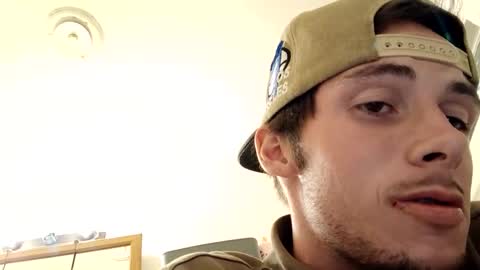 Snapshot of drewthejew616 chatting on 3, 10, 2025 drewthejew616 online show from 3, 10, 2025