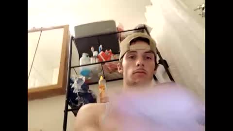 Snapshot of drewthejew616 chatting on 7, 10, 2025 drewthejew616 online show from 7, 10, 2025