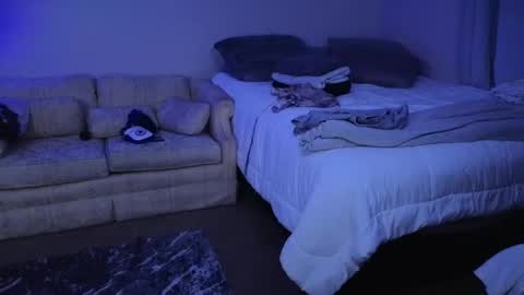 Drizzypeach602 online show from 12, 2, 2025