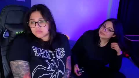 Snapshot of drizzypeach602 chatting on 25, 2, 2026 Drizzypeach602 online show from 25, 2, 2026