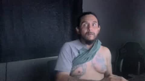 Snapshot of drogoloko233 chatting on 2, 8, 2026 drogo lpkp online show from 2, 8, 2026