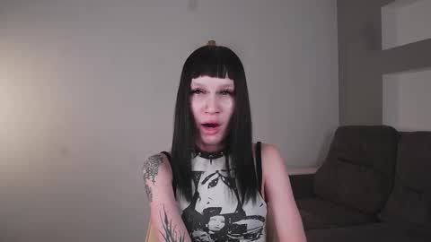 Luna online show from 27, 11, 2025