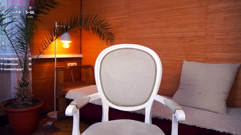 Polly day and Amelia night online show from 14, 12, 2024