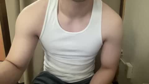 Snapshot of drveucrzy chatting on 1, 4, 2026 driveucrzy online show from 1, 4, 2026