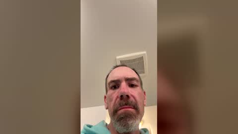 Snapshot of dryjerkoff chatting on 21, 4, 2026 dryjerkoff online show from 21, 4, 2026