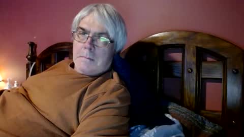 Snapshot of dug38 chatting on 15, 12, 2024 Doug online show from 15, 12, 2024