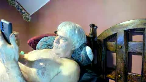 Snapshot of dug38 chatting on 15, 7, 2026 Doug online show from 15, 7, 2026