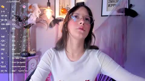 dulce__fiore07 online show from 29, 10, 2025