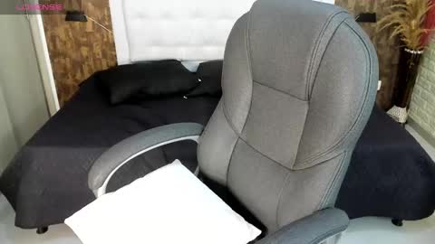 Snapshot of dulce__love69 chatting on 13, 1, 2025 Dulce love69 online show from 13, 1, 2025