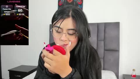 Snapshot of dulce_amg chatting on 6, 3, 2025 Dulce amg online show from 6, 3, 2025