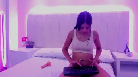 Snapshot of dulce_coquette_ chatting on 6, 3, 2026 dulce online show from 6, 3, 2026