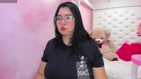 Snapshot of dulce_meow chatting on 14, 10, 2025 Dulce online show from 14, 10, 2025