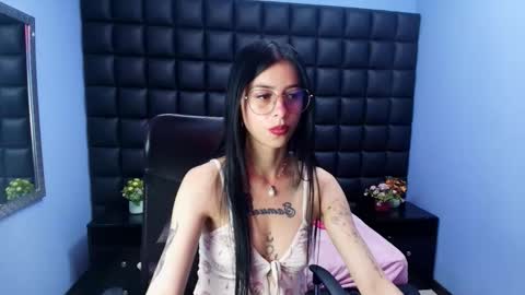dulce_miiaa online show from 29, 11, 2025