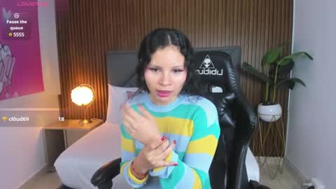 Snapshot of dulce_natyy chatting on 9, 2, 2025 N A T Y online show from 9, 2, 2025