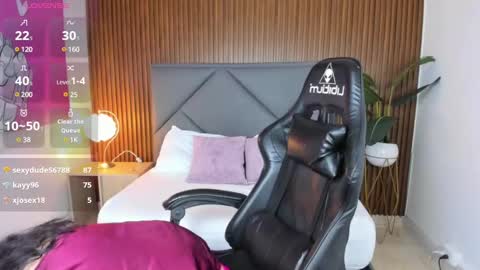 Snapshot of dulce_natyy chatting on 1, 3, 2025 N A T Y online show from 1, 3, 2025