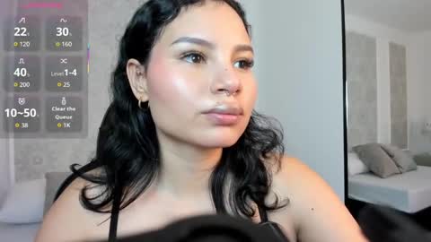 Snapshot of dulce_natyy chatting on 10, 10, 2025 N A T Y online show from 10, 10, 2025