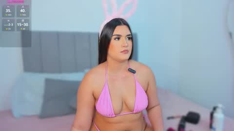   online show from 22, 10, 2025