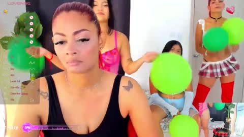 Snapshot of dulcelola_ chatting on 1, 5, 2026 dulcelola_ online show from 1, 5, 2026
