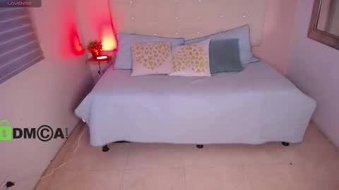 Snapshot of dulcerose01 chatting on 10, 3, 2025 Dulce Rose online show from 10, 3, 2025