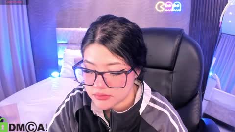 Snapshot of dulcerose01 chatting on 5, 4, 2026 Dulce Rose online show from 5, 4, 2026