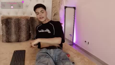 Snapshot of dulcey_ chatting on 4, 11, 2025 Dulcey online show from 4, 11, 2025